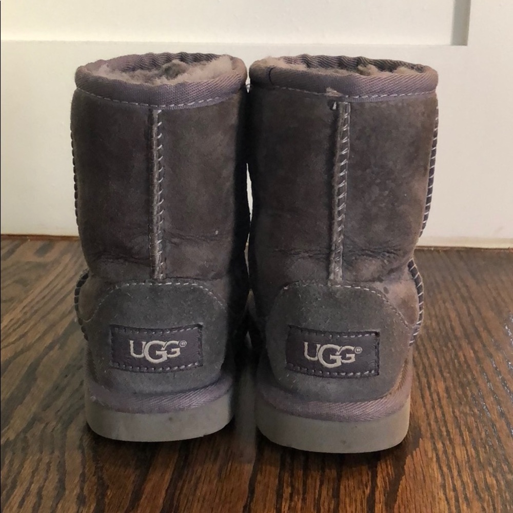 Toddler Uggs size 8